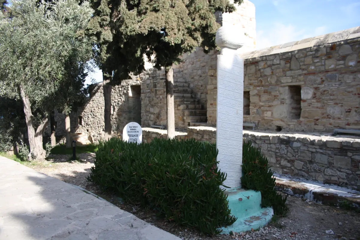 Kuşadalı İbrahim Halveti Hz. (İbrahim Kuşadavi)