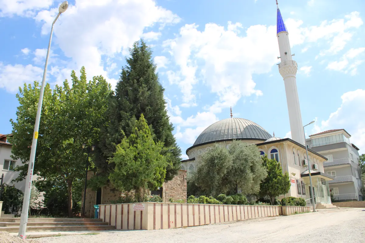 Hüseyin Hulusi Efendi Hz. (Üzüm Dedesi)