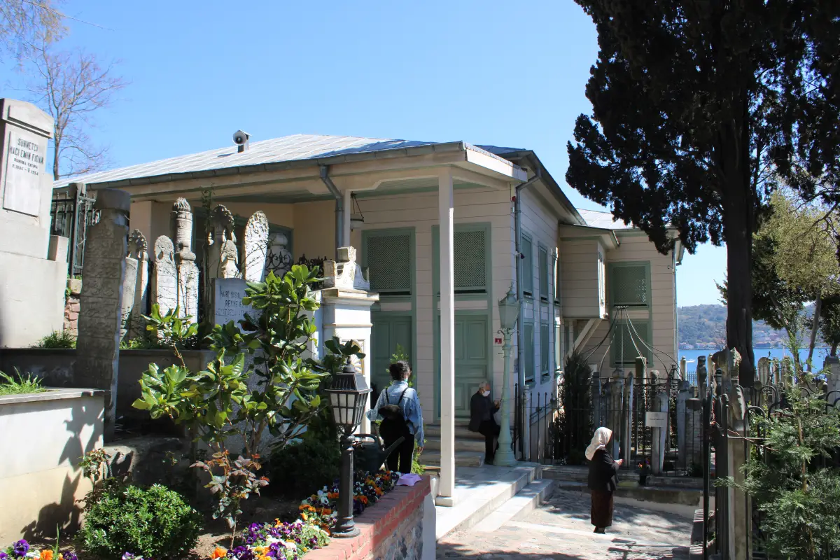 Mehmet Nuri Şemseddin Hz.