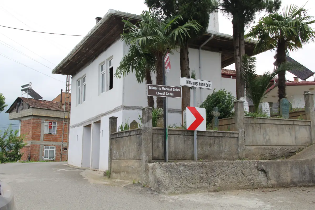 Müderris Mahmut Efendi Hz.